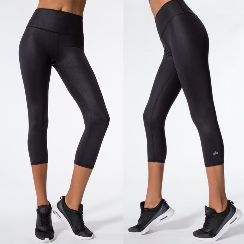 Alo Yoga High Waist Airbrush Capri Glossy Black XS